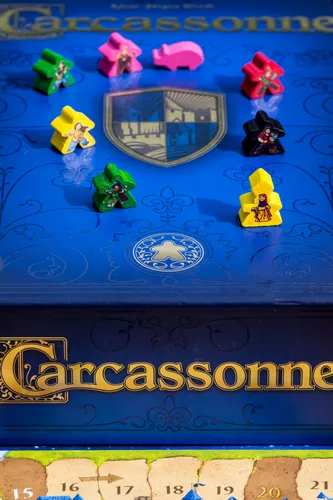 Avis et test du jeu de société Carcassonne : ombres et brouillard